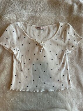 White Ribbed Tee with Navy Star Print